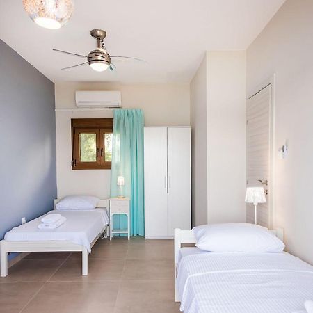 Nereus & Oceanus Beachfront Apartments, Lagonisi Beach #Feelslikehome Órmosz Panajász Kültér fotó