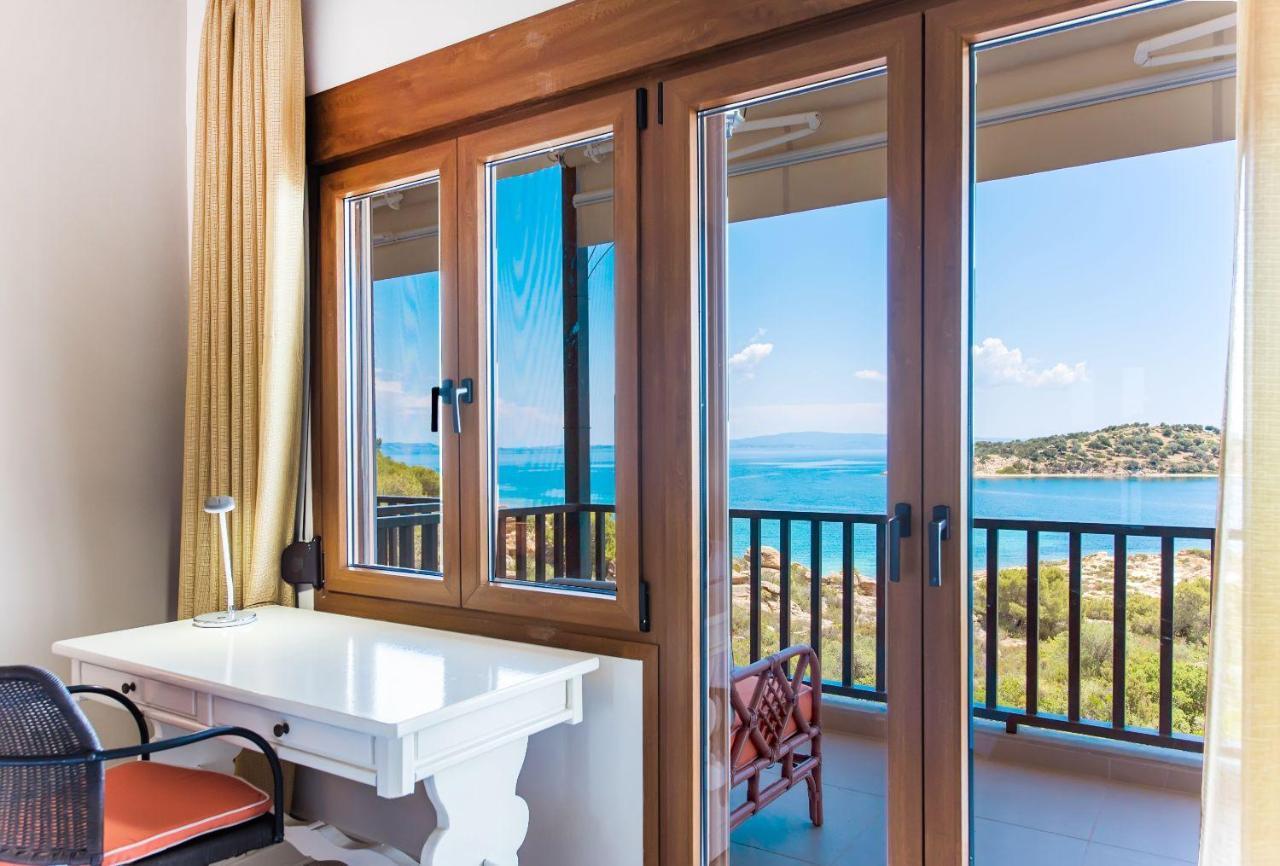 Nereus & Oceanus Beachfront Apartments, Lagonisi Beach #Feelslikehome Órmosz Panajász Kültér fotó