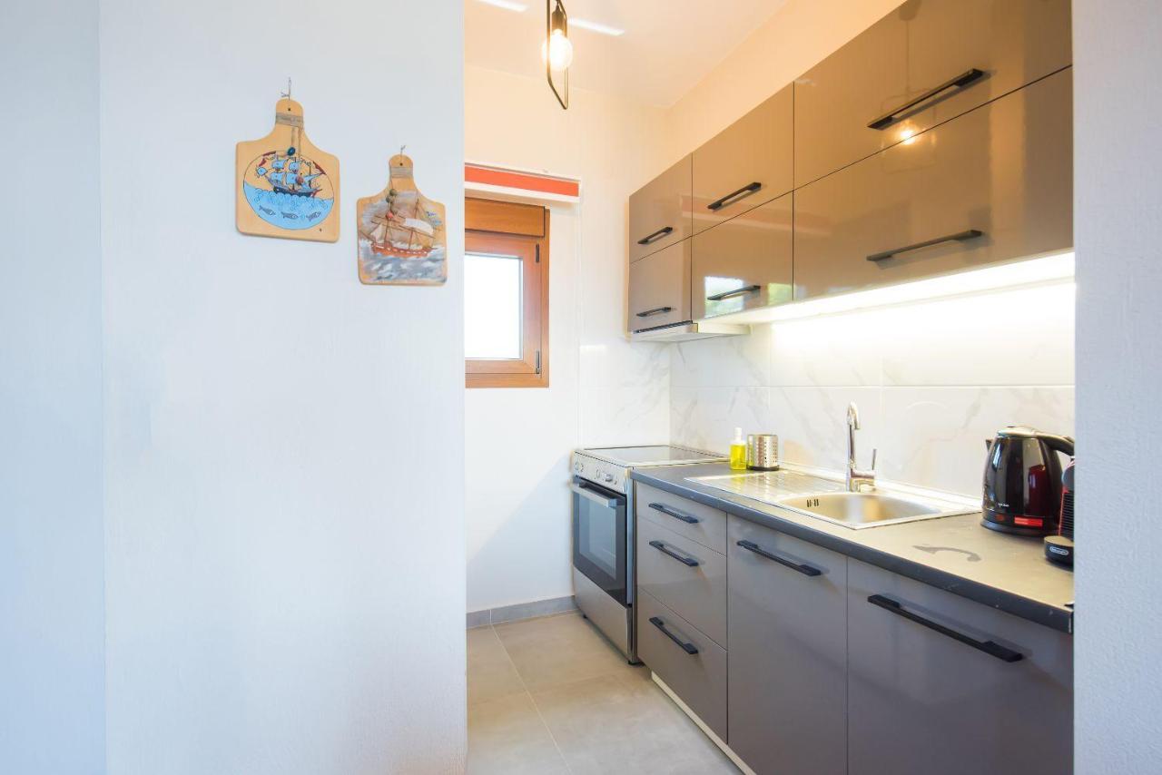 Nereus & Oceanus Beachfront Apartments, Lagonisi Beach #Feelslikehome Órmosz Panajász Kültér fotó