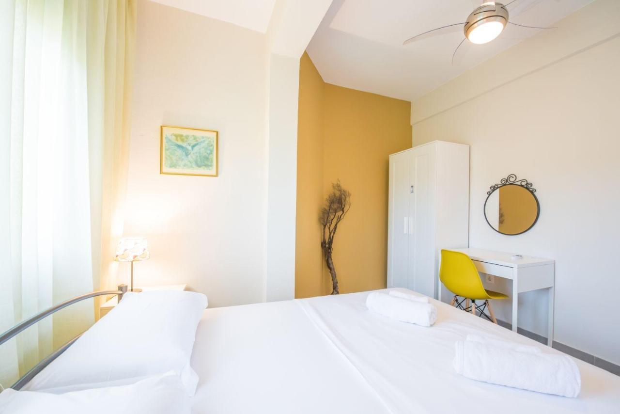 Nereus & Oceanus Beachfront Apartments, Lagonisi Beach #Feelslikehome Órmosz Panajász Kültér fotó